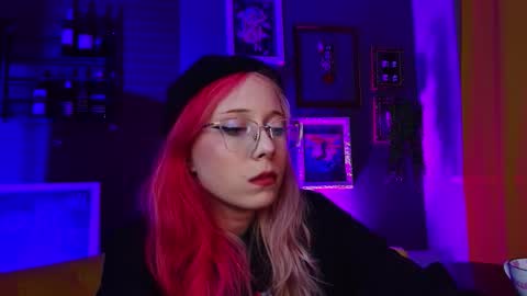 Snapshot of sakurabliss chatting on 09.26.25 sakurabliss online show from 09.26.25