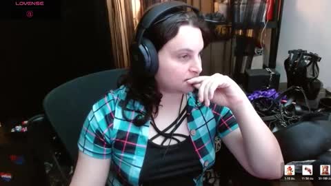 salacious_bunny online show from 02.22.26