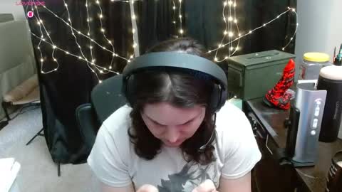 salacious_bunny online show from 04.11.26