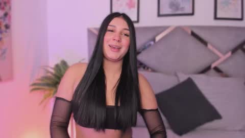 Snapshot of salem_sp chatting on 12.01.25 Salem online show from 12.01.25