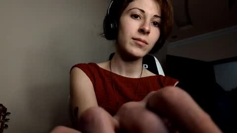 Ariel online show from 04.15.26