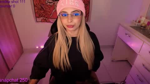 sallymaddoxx online show from 05.04.26