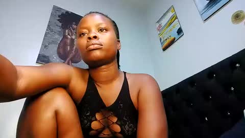 Snapshot of sallysasha254 chatting on 12.23.24 sallysasha254 online show from 12.23.24