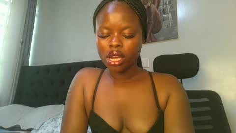 Snapshot of sallysasha254 chatting on 02.07.26 sallysasha254 online show from 02.07.26