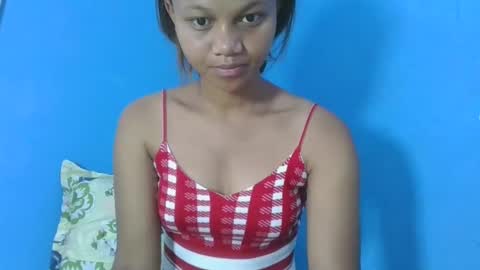 Snapshot of sallywett chatting on 12.10.24 SallyWett online show from 12.10.24