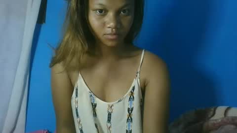 Snapshot of sallywett chatting on 01.10.25 SallyWett online show from 01.10.25