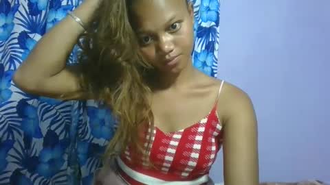 Snapshot of sallywett chatting on 03.11.25 SallyWett online show from 03.11.25