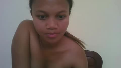 Snapshot of sallywett chatting on 11.15.25 SallyWett online show from 11.15.25