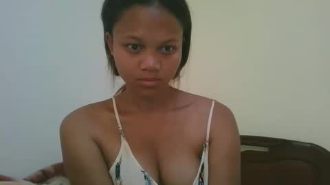 Snapshot of sallywett chatting on 11.16.25 SallyWett online show from 11.16.25