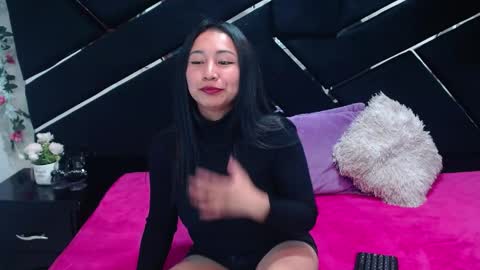 Snapshot of salmasantos chatting on 05.08.26 salmasanto online show from 05.08.26