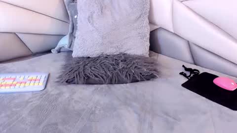 Snapshot of salome__evans chatting on 02.27.25 salome__evans online show from 02.27.25