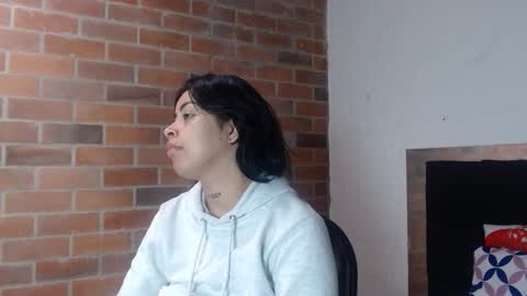   online show from 12.05.25