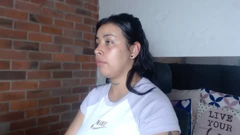 Snapshot of salome__palmer chatting on 06.11.26 online show from 06.11.26
