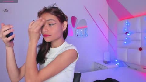 Salome Rose online show from 01.05.25