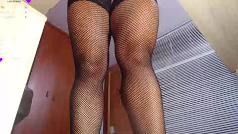 SAMANTHA online show from 10.14.25