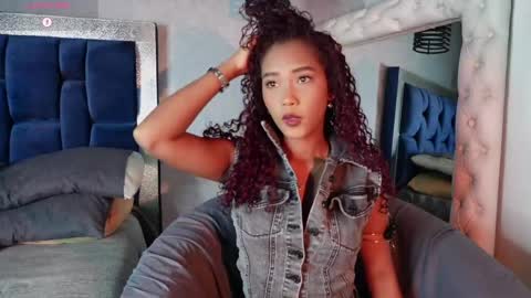 Snapshot of salome_williamss chatting on 05.17.26 Salome online show from 05.17.26