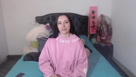 yenny online show from 11.24.25