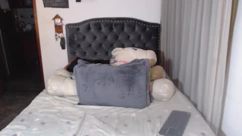 yenny online show from 03.21.26