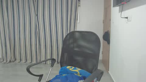 Snapshot of salomesaints chatting on 09.11.25 salome online show from 09.11.25