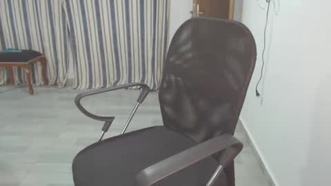 Snapshot of salomesaints chatting on 11.07.25 salome online show from 11.07.25