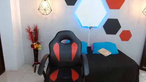 martina online show from 01.18.25