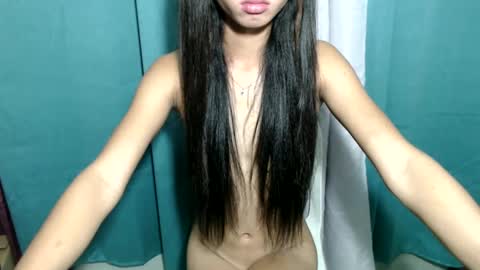 Snapshot of salsallera69x chatting on 01.25.25 salsallera69x online show from 01.25.25