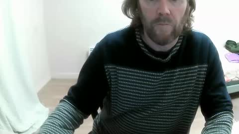 Snapshot of saltimbanquier chatting on 01.06.25 Saltimbanquier Salt ou Banquier online show from 01.06.25