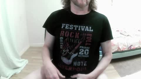 Snapshot of saltimbanquier chatting on 02.08.25 Saltimbanquier Salt ou Banquier online show from 02.08.25