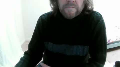 Snapshot of saltimbanquier chatting on 03.06.25 Saltimbanquier Salt ou Banquier online show from 03.06.25