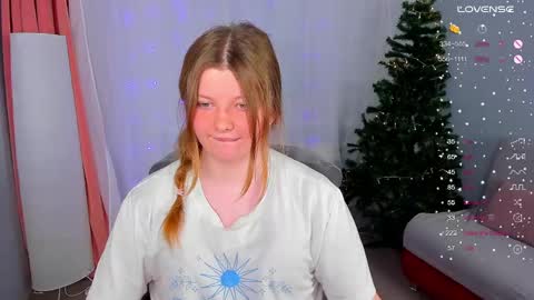 Snapshot of salut_love chatting on 12.06.24 Ruby online show from 12.06.24