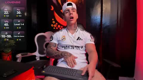 SALVATORE online show from 02.04.26