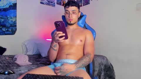   online show from 12.03.25