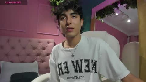 salvatore  online show from 12.15.24