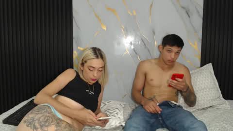 Snapshot of sam_and_mike chatting on 02.25.25 sammmikee online show from 02.25.25