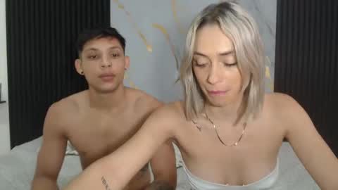 Snapshot of sam_and_mike chatting on 03.11.25 sammmikee online show from 03.11.25