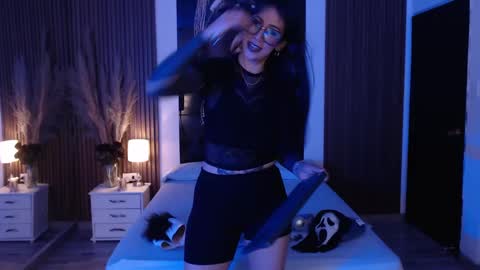 SAM MANSON online show from 10.12.25