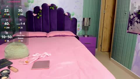 sam_naughty18 online show from 12.20.24