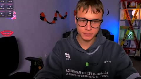 Sam online show from 10.21.25