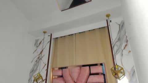 Snapshot of samaelandlilitt chatting on 11.19.25 samaelandlilitt online show from 11.19.25