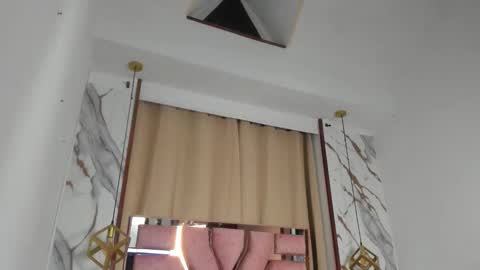 Snapshot of samaelandlilitt chatting on 11.26.25 samaelandlilitt online show from 11.26.25