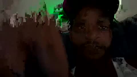 Snapshot of samalama821 chatting on 01.19.25 online show from 01.19.25