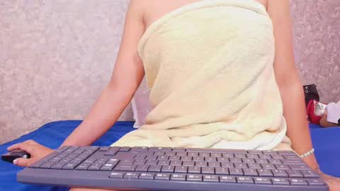 Snapshot of samanta_360 chatting on 09.12.25 Samanta online show from 09.12.25