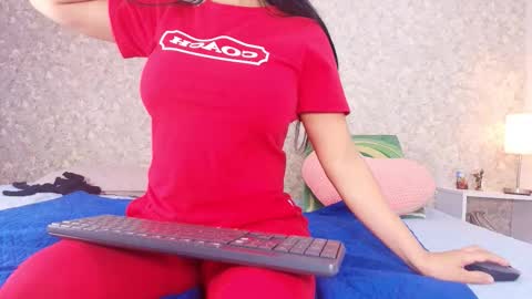 Snapshot of samanta_360 chatting on 11.10.25 Samanta online show from 11.10.25