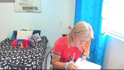 Samanta Stone online show from 01.27.25