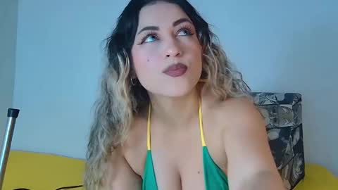 samattaxxx73 online show from 11.20.25