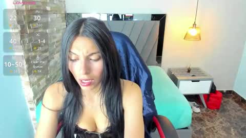 Snapshot of samantaconnor chatting on 03.03.26 online show from 03.03.26