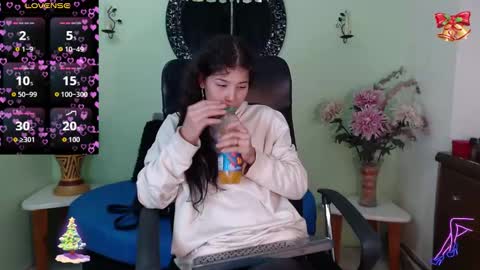 samantaortiz_ online show from 01.08.26