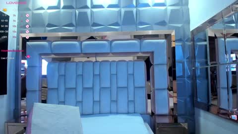 S A M A N T A   online show from 01.24.25