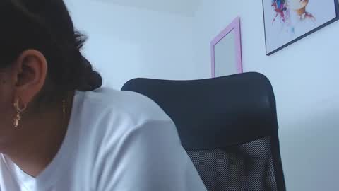 Snapshot of samantha__hot0 chatting on 12.14.24 Sammy online show from 12.14.24