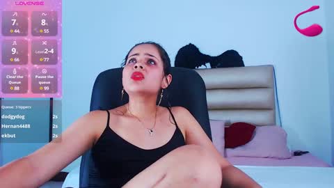 Snapshot of samantha__hot0 chatting on 01.27.25 Sammy online show from 01.27.25